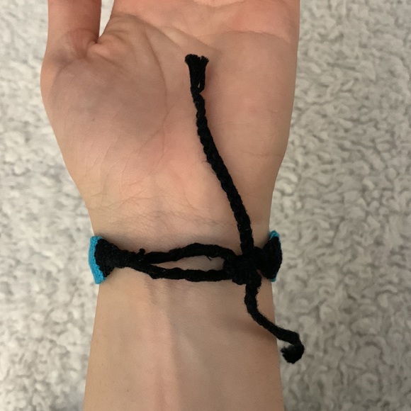 Ed Sheeran Divide Album Friendship Bracelet - Picture 13 of 14